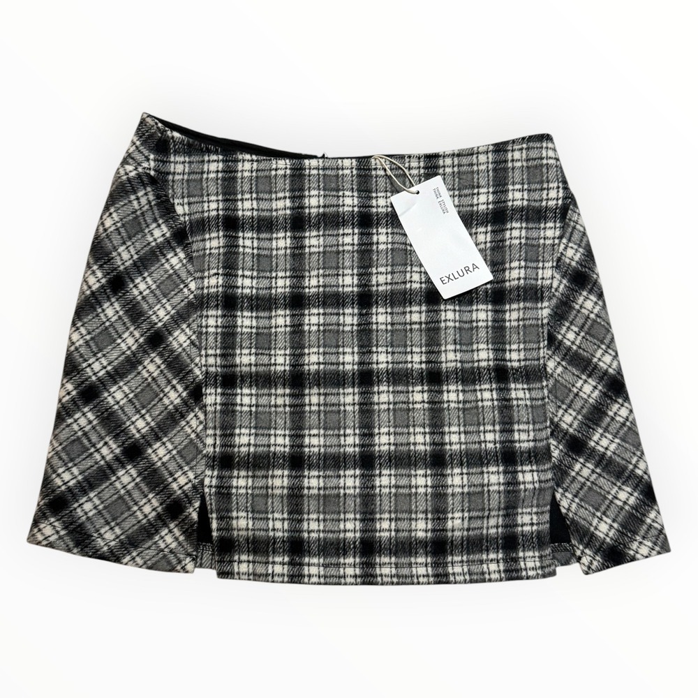 Exlura Womens Plaid Mini Skirt Black White Soft A-Line Side Slit Size L NWT
